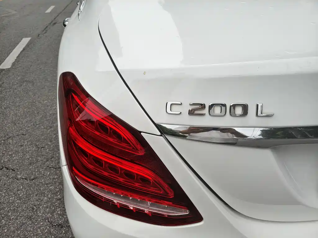 Mercedes-Benz C-Class 2018 — фото 11
