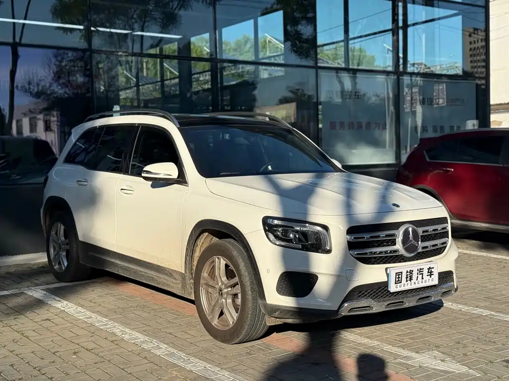 Mercedes-Benz GLB 2022