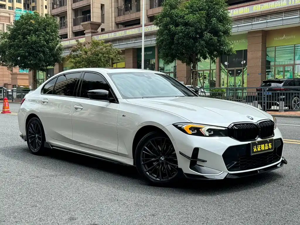 BMW 3 Series 2024