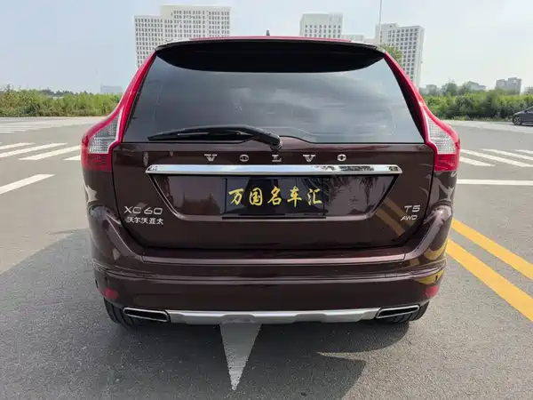 Volvo XC60 2015