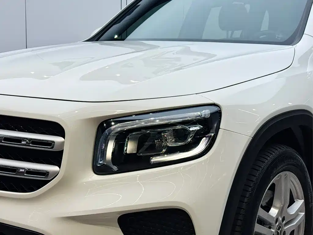 Mercedes-Benz GLB 2022 — фото 24
