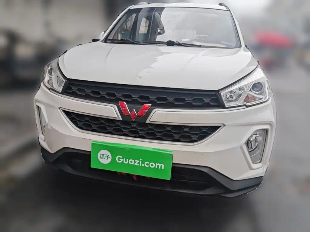 Wuling Hongguang S3 2018 — фото 23