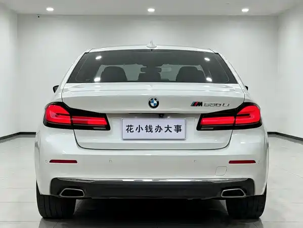 BMW 5 Series 2022