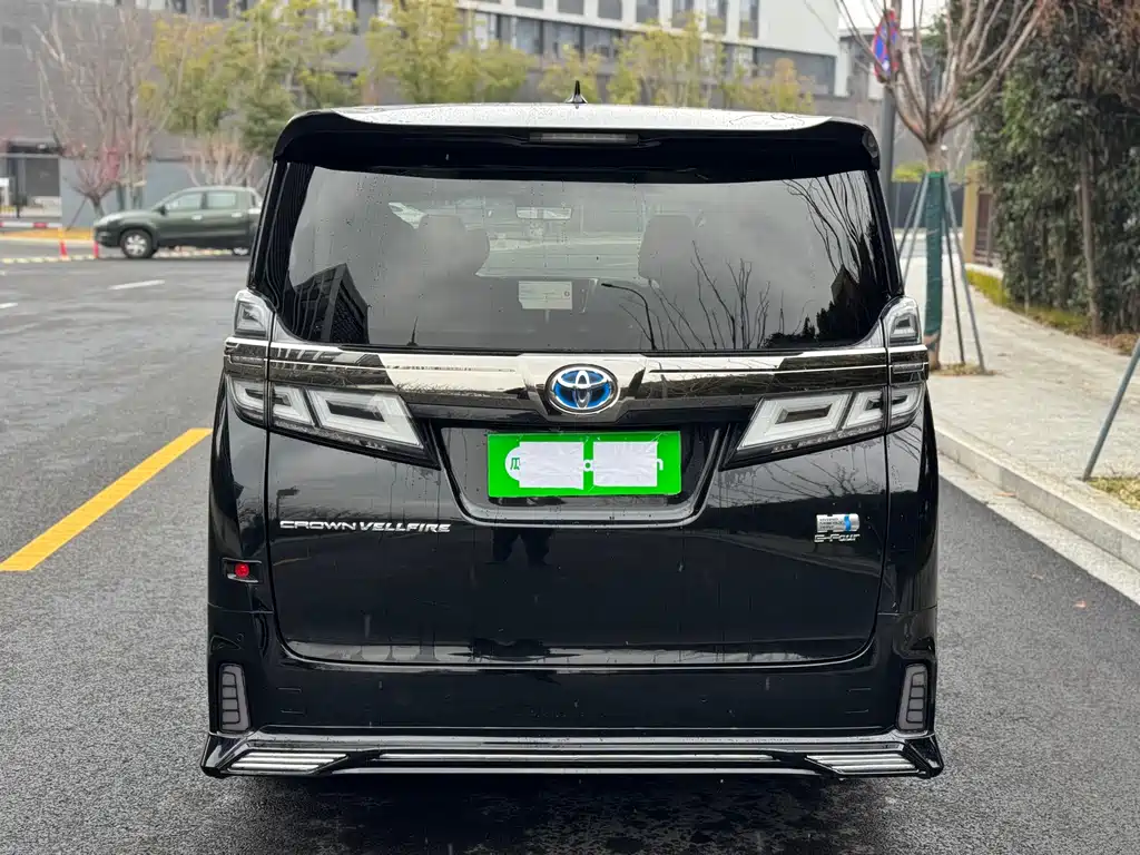 Toyota Vellfire 2021 — фото 4