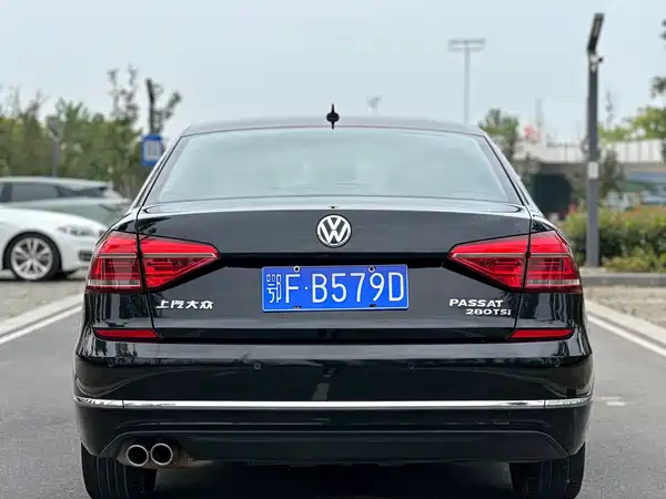 Volkswagen Passat 2016