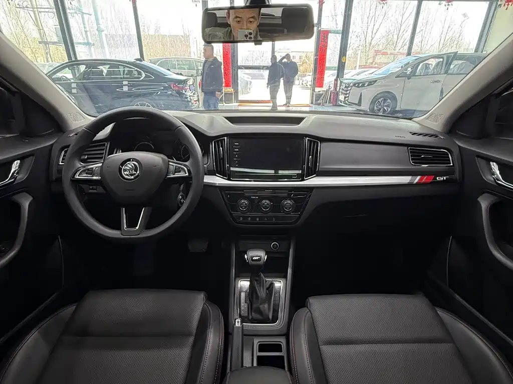 Skoda Kamiq 2021 — фото 15