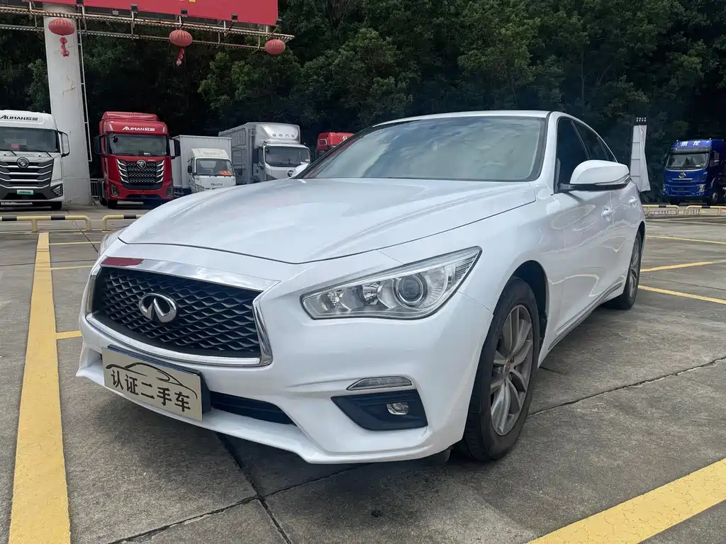 Infiniti Q50L 2018 — фото 1
