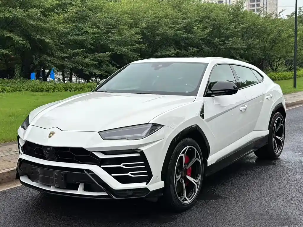 Lamborghini Urus 2019 — фото 2