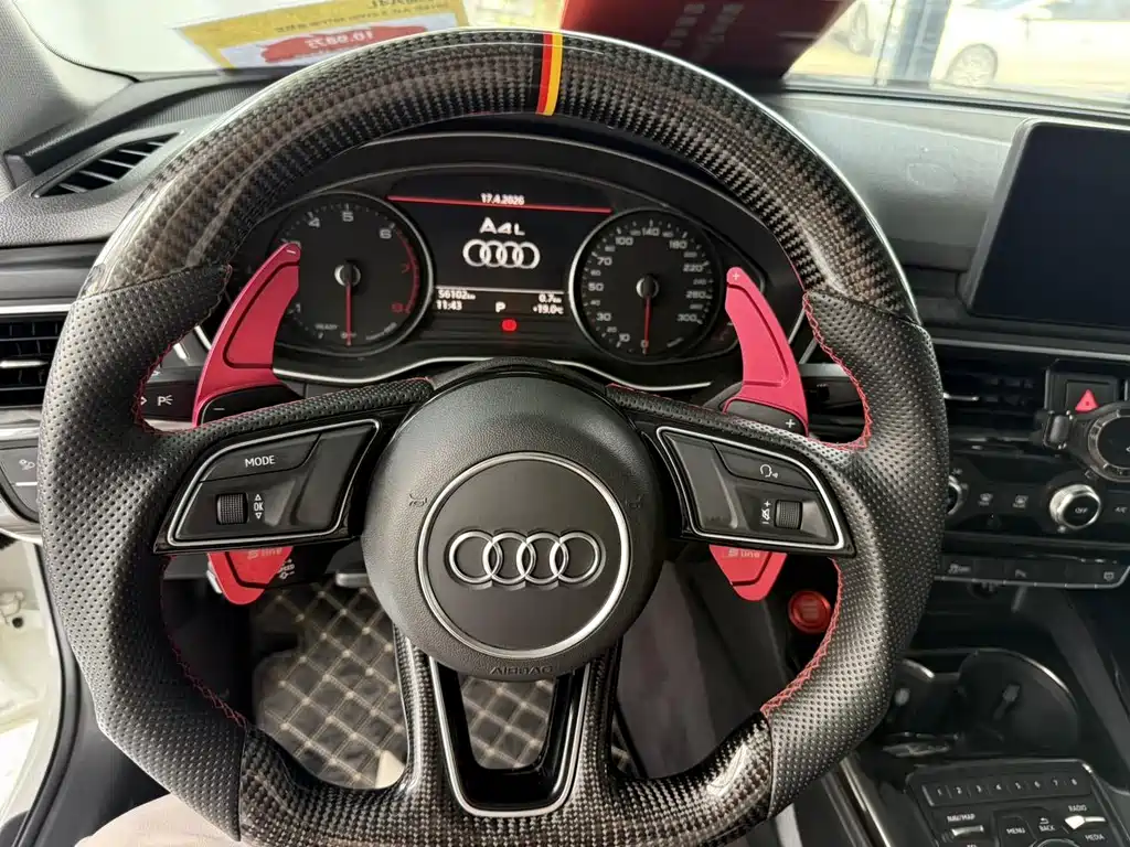 Audi A4L 2018 — фото 13