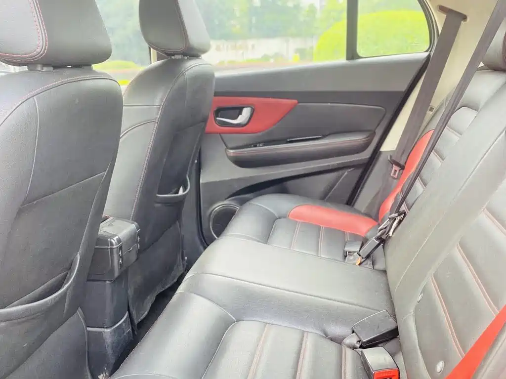 Haval H1 2015 — фото 11
