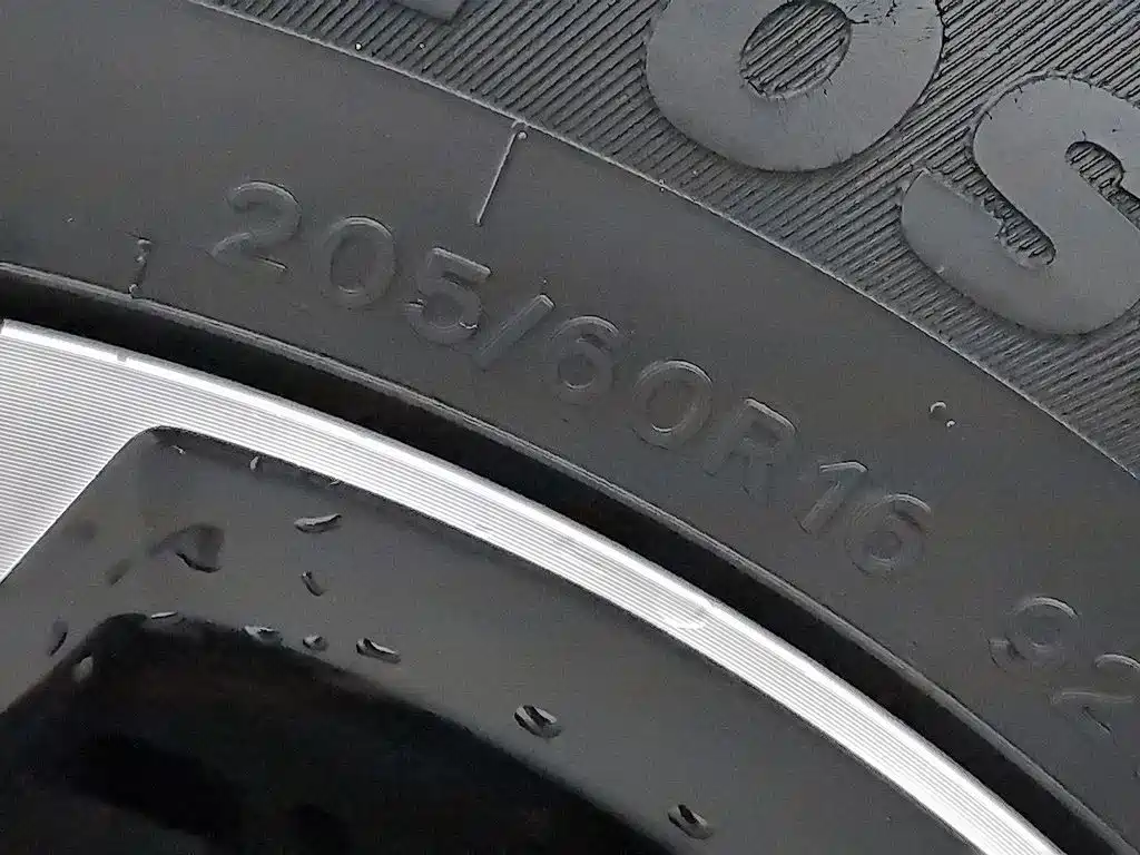 BYD Yuan Pro 2022 — фото 24
