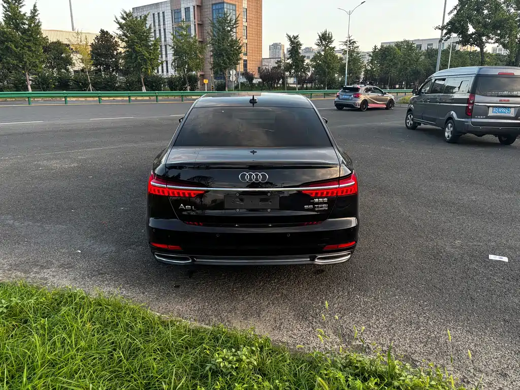 Audi A6L 2023
