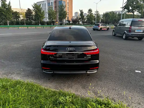 Audi A6L 2023