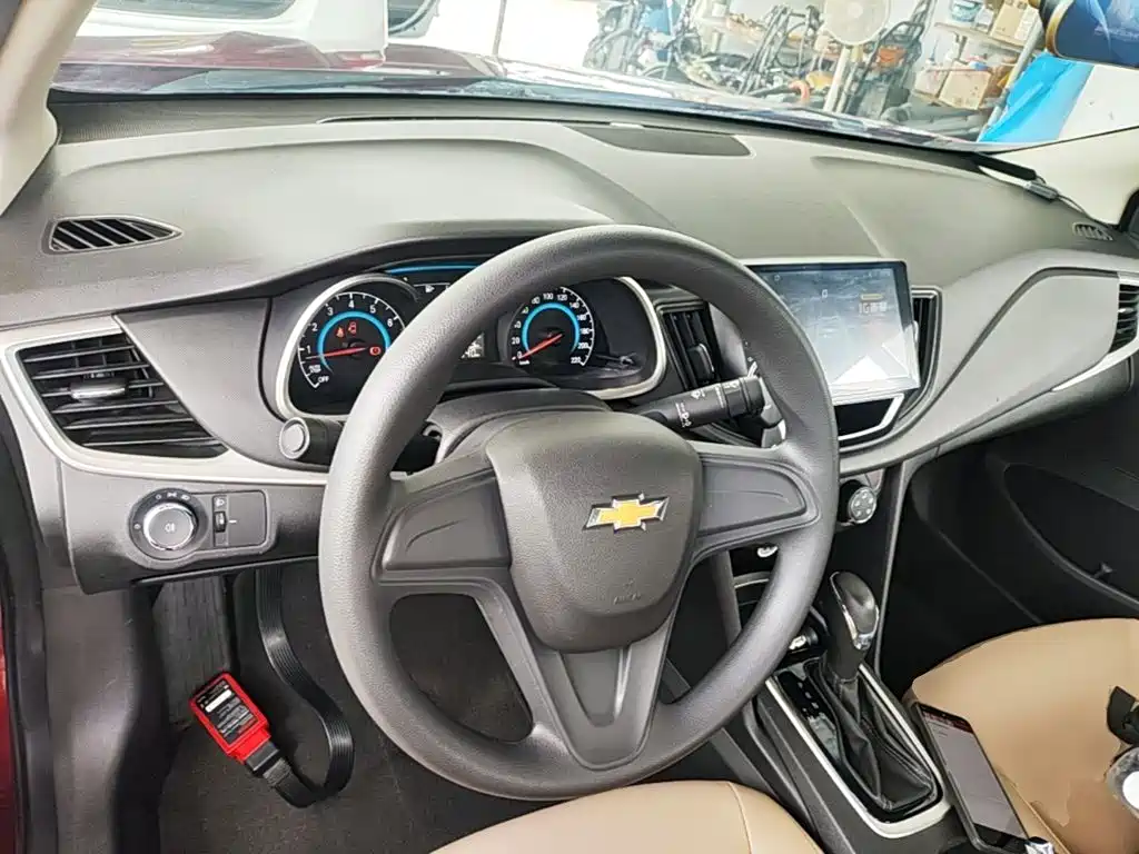 Chevrolet Cavalier 2019 — фото 10