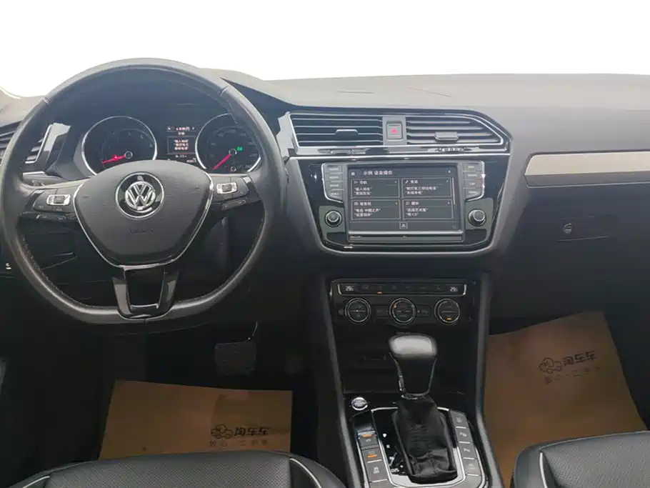 Volkswagen Tiguan L 2018 — фото 12