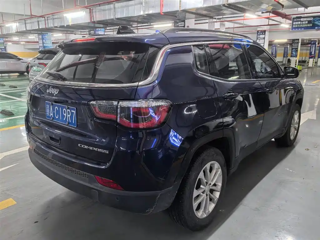 Jeep Compass 2021 — фото 2