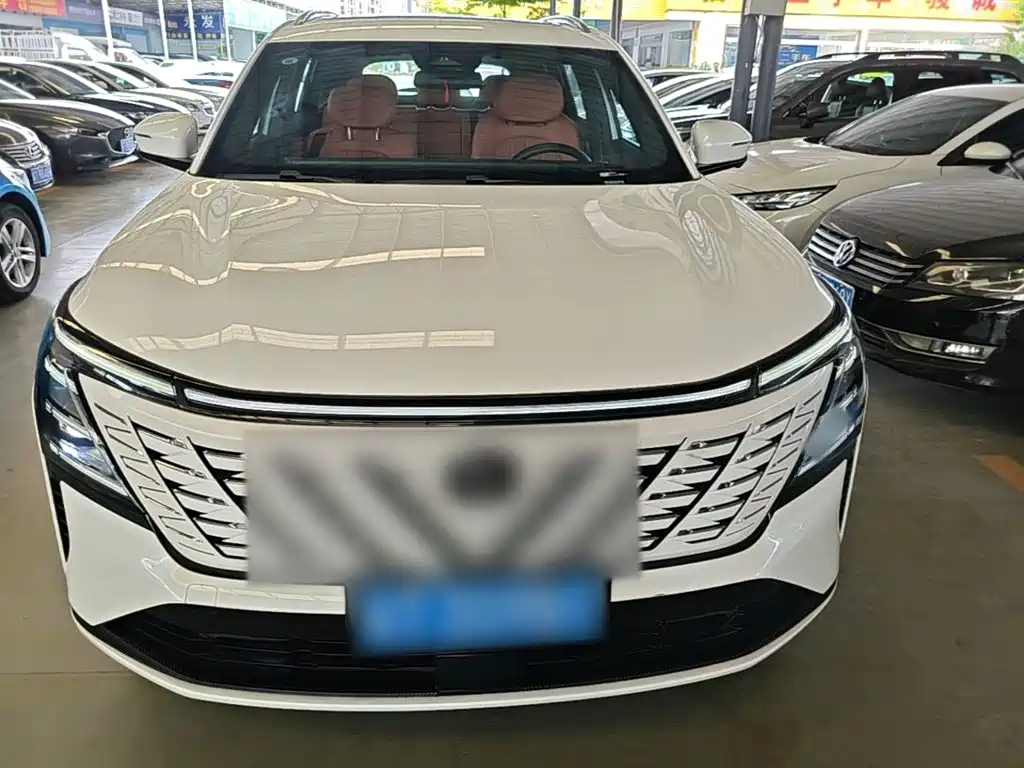 Changan CS75 PLUS 2024 — фото 3