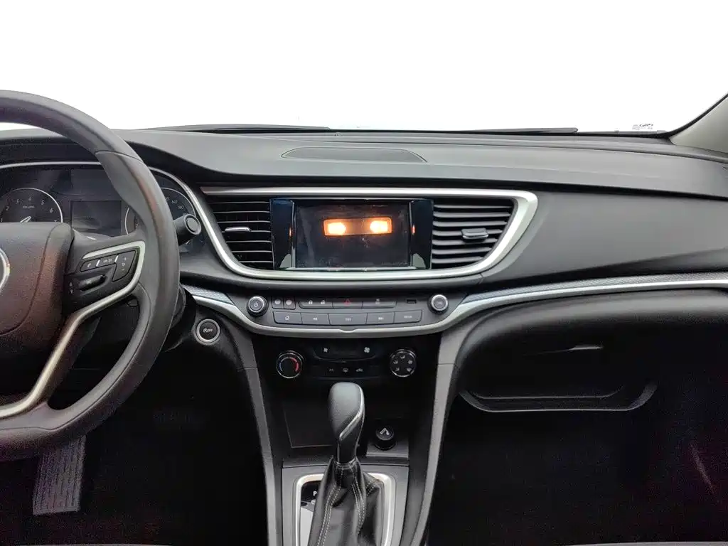 Buick Excelle 2020 — фото 12