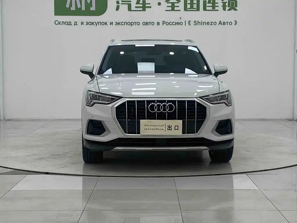 Audi Q3 2022 — фото 2