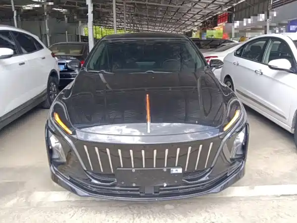 Hongqi E-QM5 2022