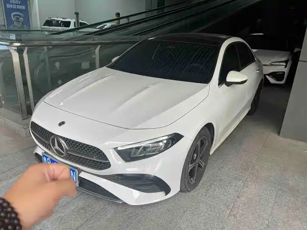 Mercedes-Benz A-Class 2023