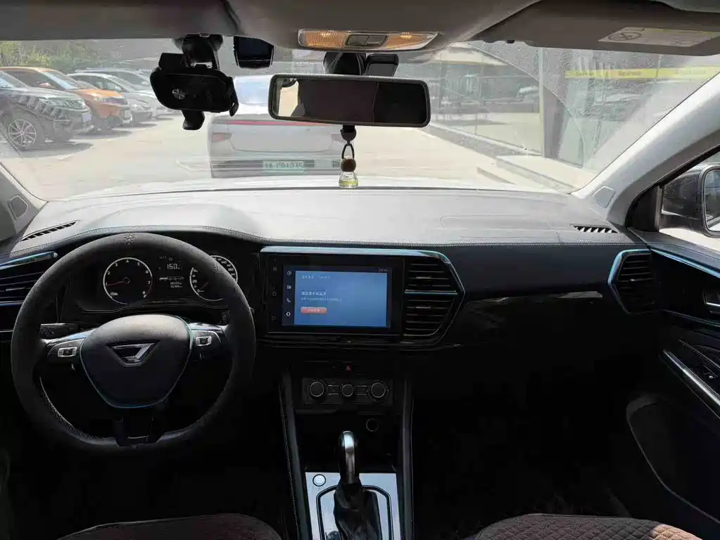 Jetta VS5 2022