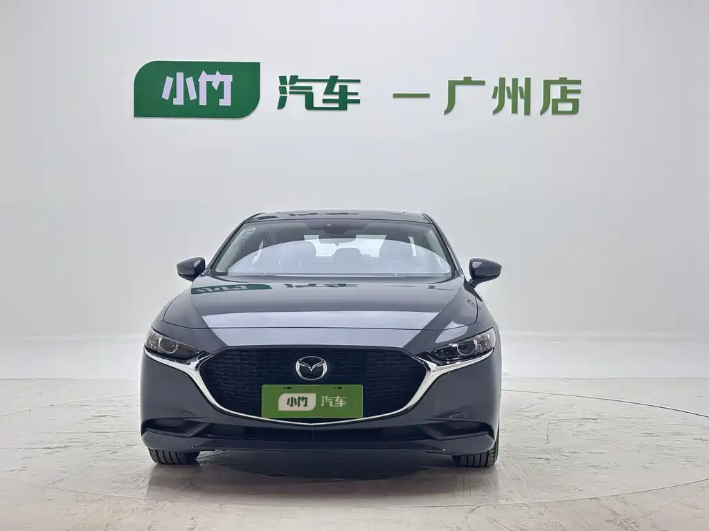 Mazda 3 Axela 2023