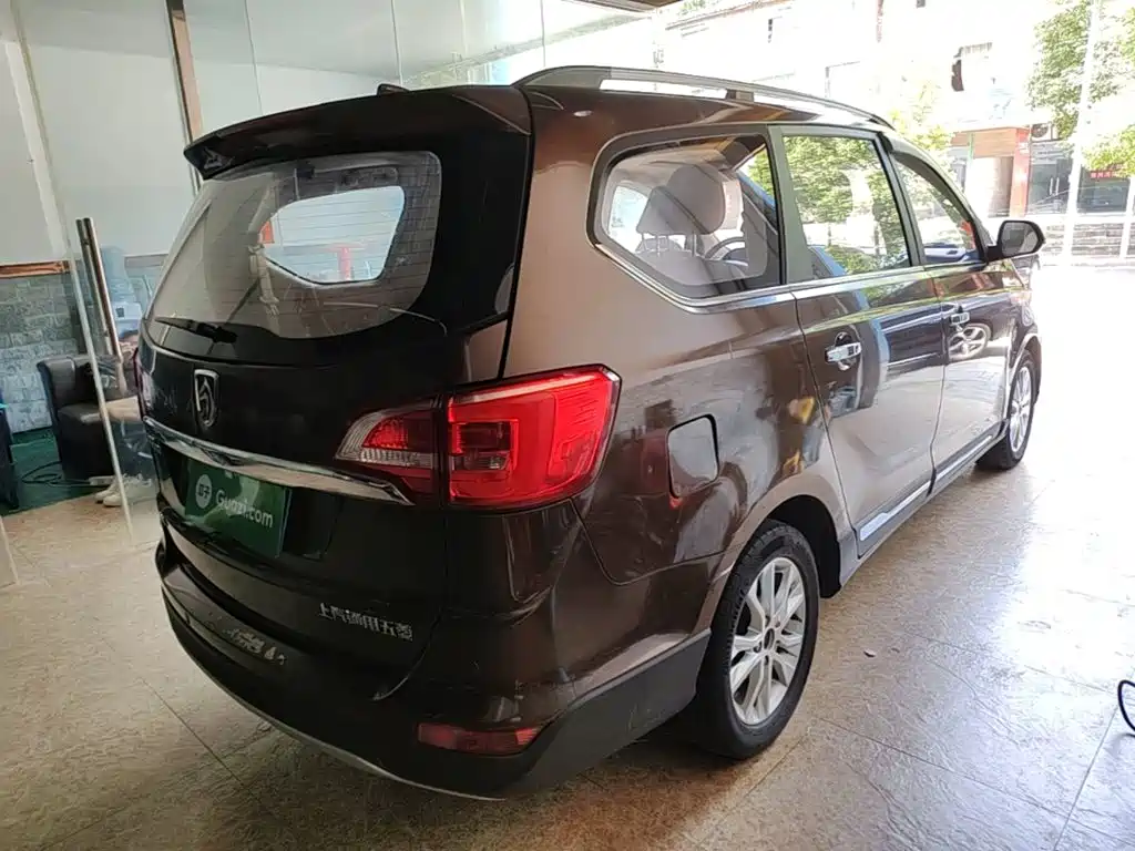 Baojun 730 2016