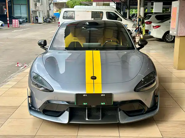 Xiaomi SU7 Ultra 2025