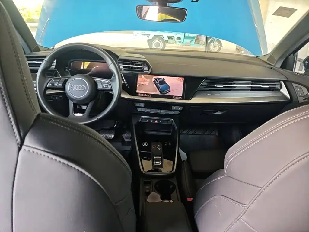Audi A3 2021 — фото 10
