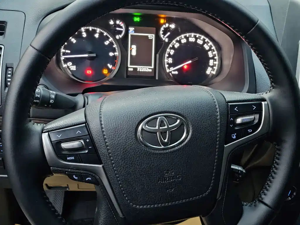 Toyota Prado 2019 — фото 6