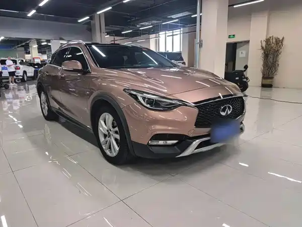 Infiniti QX30 2018