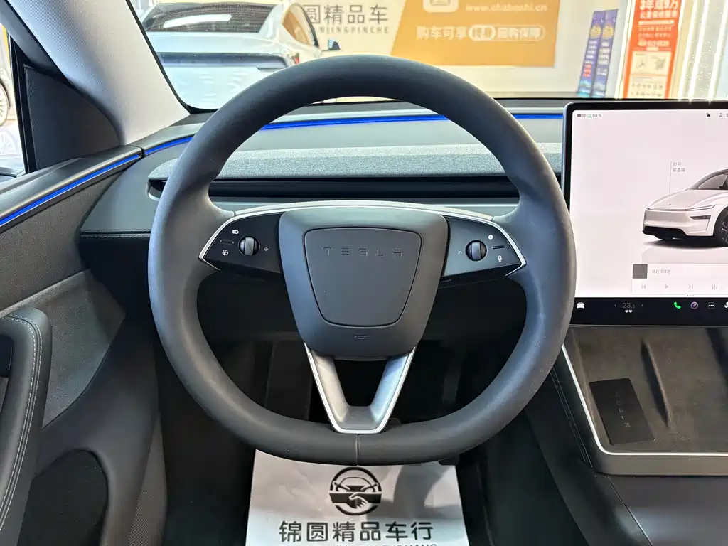 Tesla Model Y 2025 — фото 16