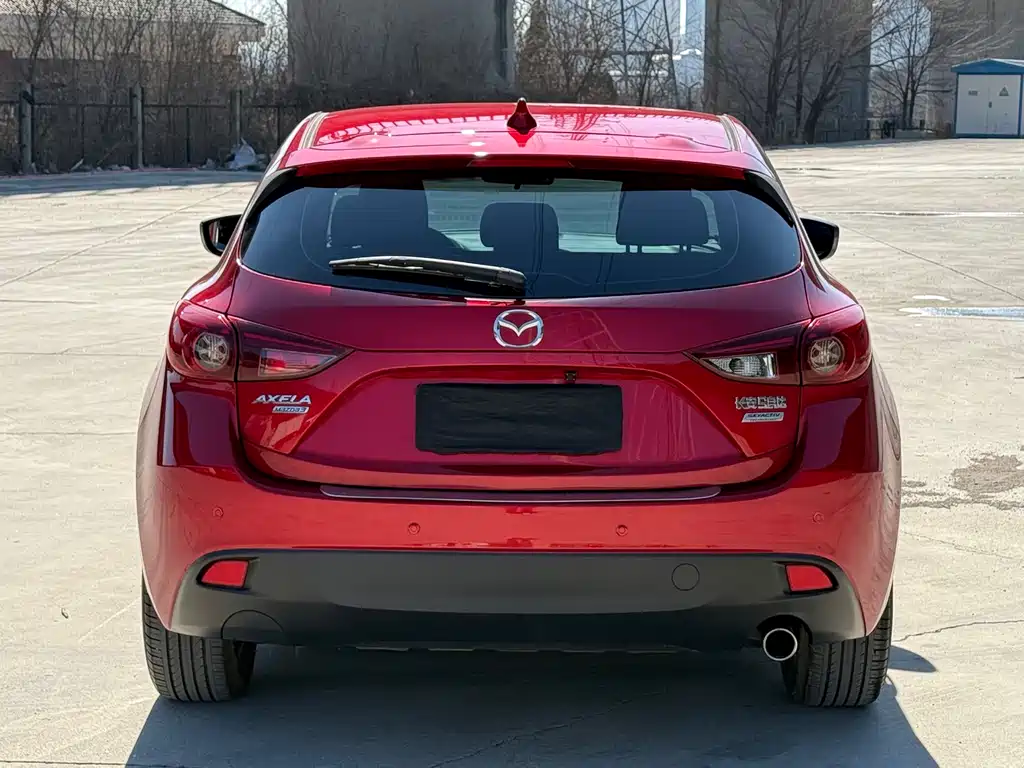 Mazda 3 Axela 2016 — фото 5