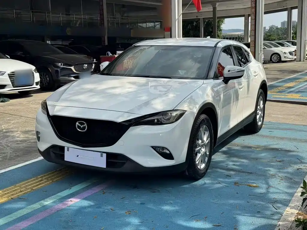 Mazda CX-4 2017 — фото 2