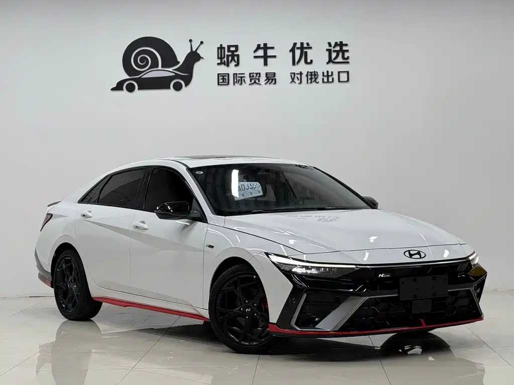 Hyundai Elantra 2023