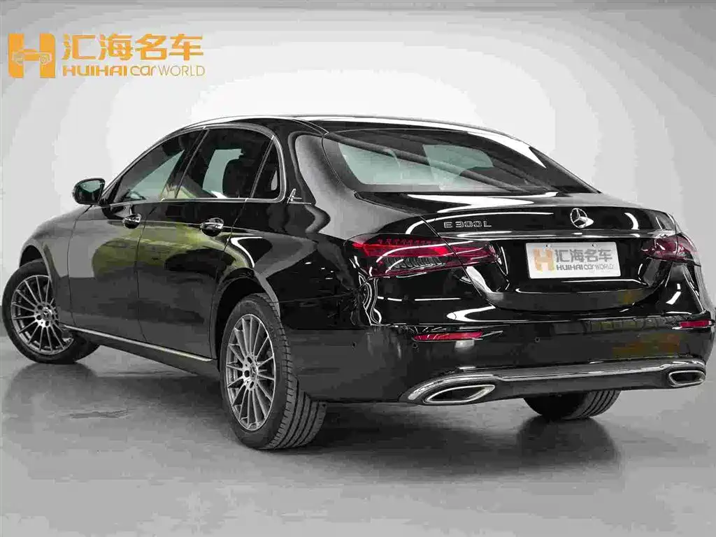 Mercedes-Benz E-Class 2023 — фото 3