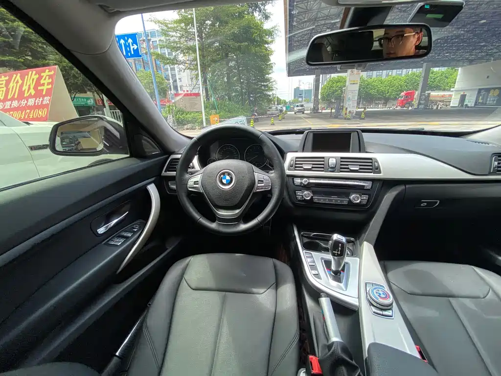 BMW 3 Series GT 2016 — фото 11