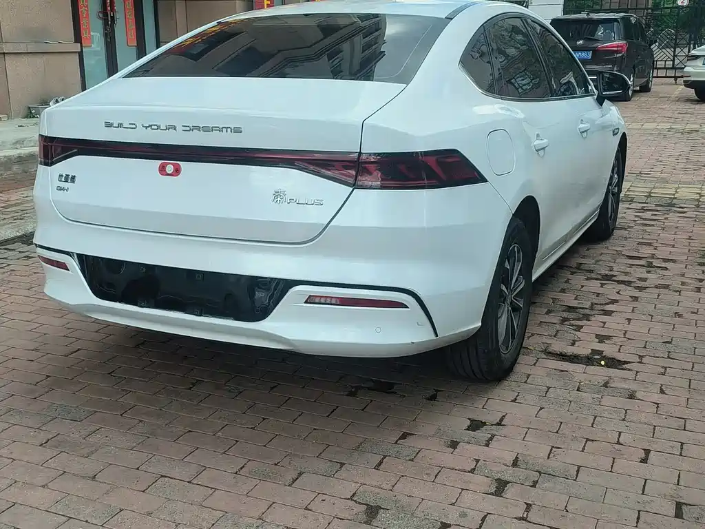 BYD Qin PLUS 2023 — фото 9