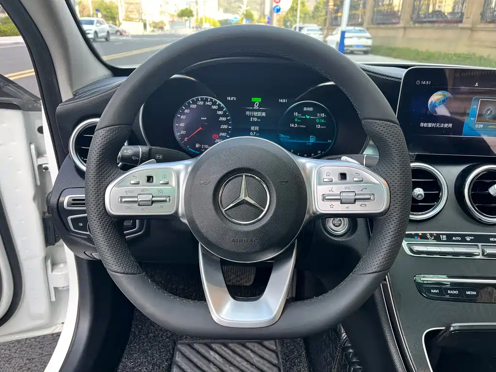 Mercedes-Benz C-Class 2020 — фото 7