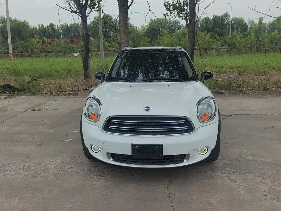 MINI Countryman 2015