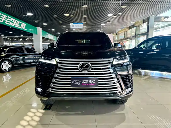 Lexus LX 2026