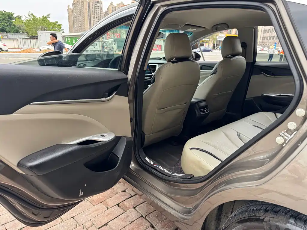 Buick Excelle 2017 — фото 14