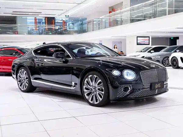 Bentley Continental 2021