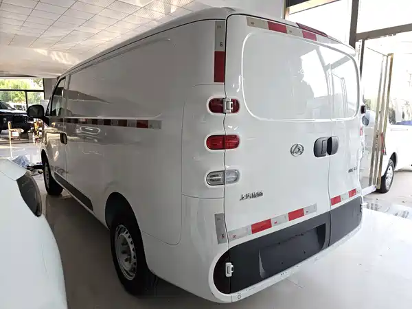 Maxus Dana V1 2023