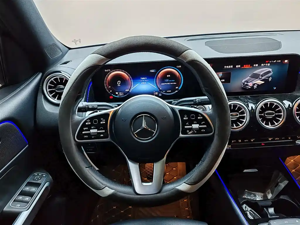 Mercedes-Benz EQB 2023 — фото 15