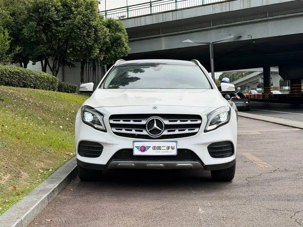Mercedes-Benz GLA 2019 — фото 2