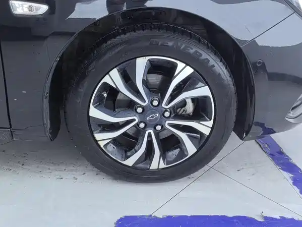 Chevrolet Monza 2019