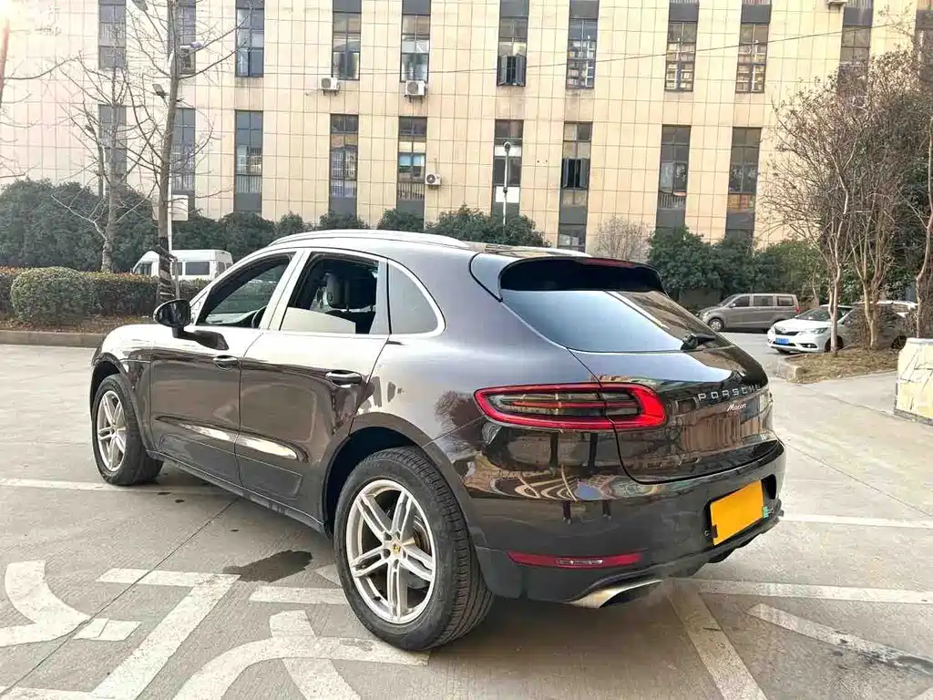Porsche Macan 2015 — фото 6