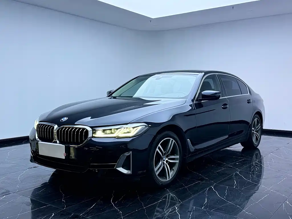 BMW 5 Series 2023